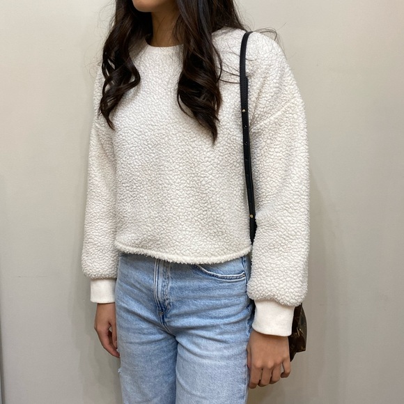 Bundle | Old Navy sweater | size 14-16 - Picture 1 of 4